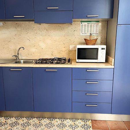 Orsola Apartments Favignana Habitación foto